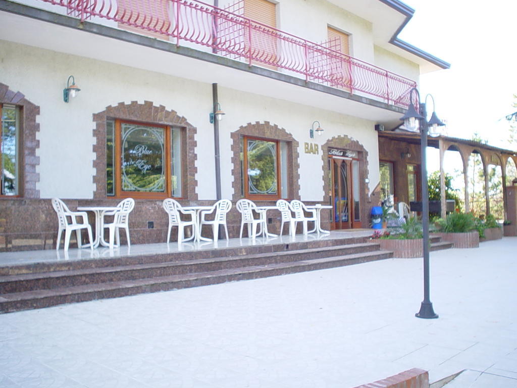 Hotel Del Lago Telese Terme Exterior photo